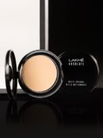 Lakme Xtraordin-airy Compact, 2 In 1 Compact + Foundation, Lightweight - 01 Ivory Fair, 9g